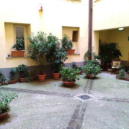 B&B Palazzo Oddo Albenga Extérieur photo