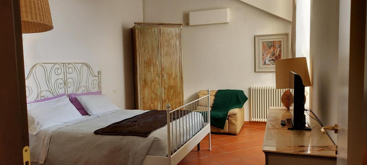 B&B Palazzo Oddo Albenga Extérieur photo