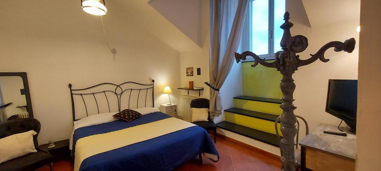 B&B Palazzo Oddo Albenga Extérieur photo
