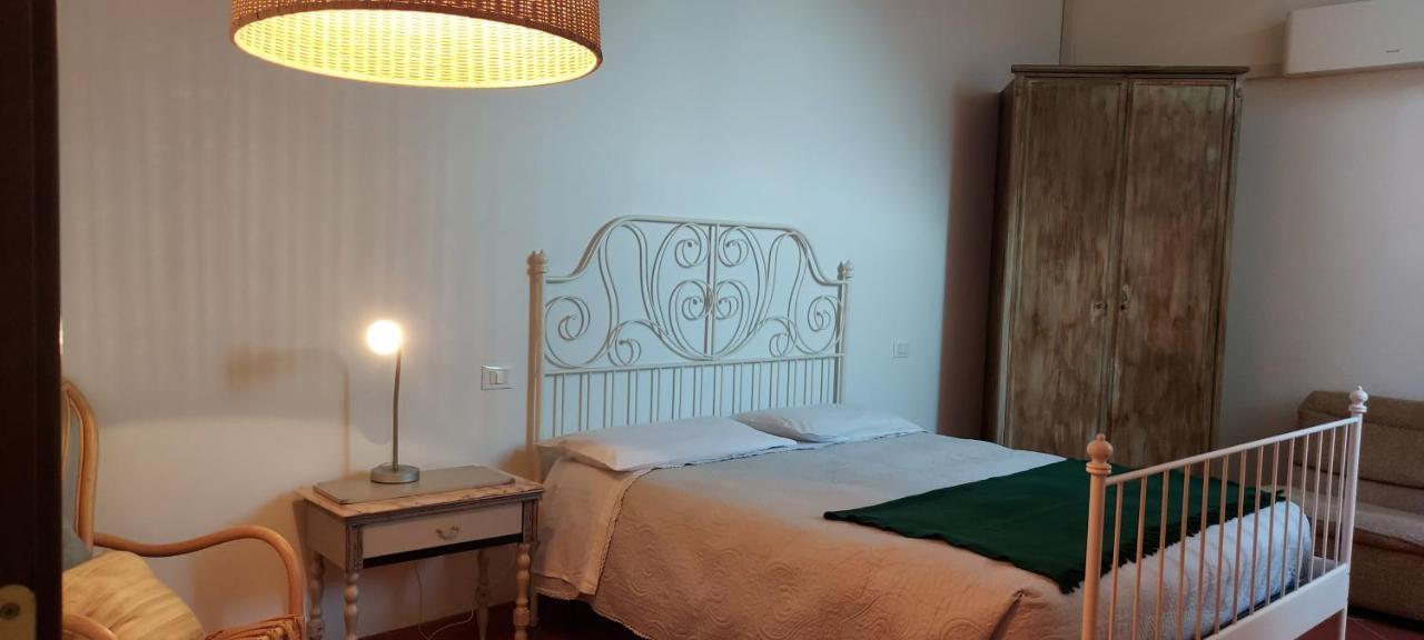 B&B Palazzo Oddo Albenga Extérieur photo