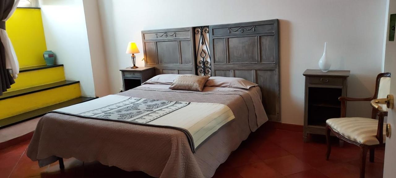B&B Palazzo Oddo Albenga Extérieur photo