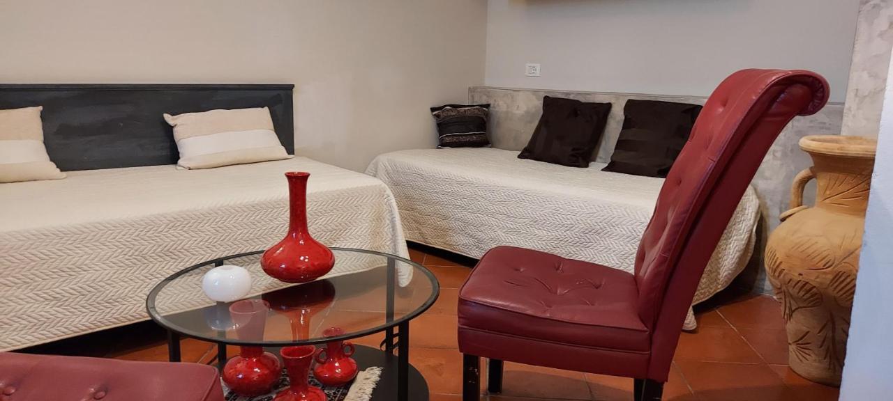 B&B Palazzo Oddo Albenga Extérieur photo