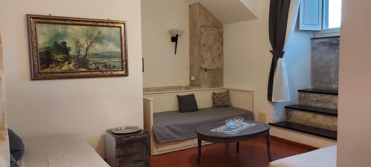 B&B Palazzo Oddo Albenga Extérieur photo